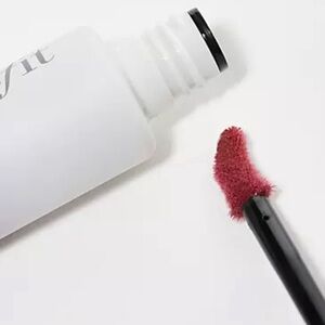 New BENEFIT COSMETICS Plushtint Lip Tint 12 PURRR 2ml/0.07fl.oz. Mini